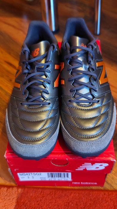 New Balance 442 TF 42.5