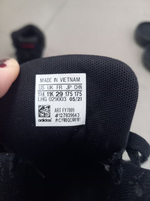 Детски оргинални  кецове