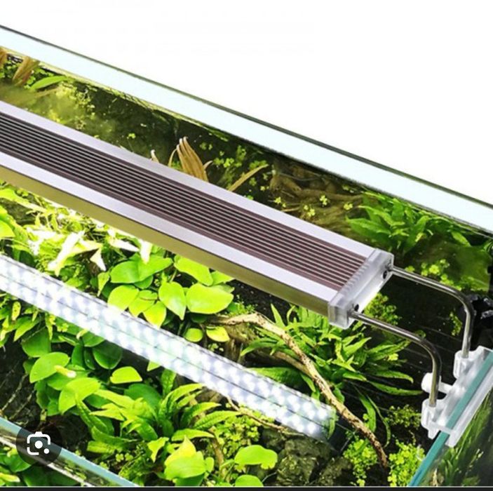 Akvarium uchun svetilnik