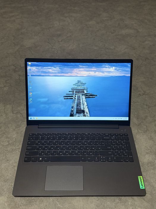 Продам ноутбук Lenovo IdeaPad 3 15IAU7