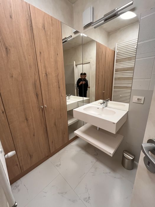 Montator/ Montez mobila, paturi , dulapuri , bibliotecii, birouri