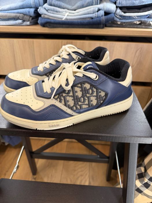 Оригинални sneakers Dior