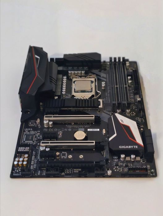 Kit gaming i5+placa de baza z390 SLI