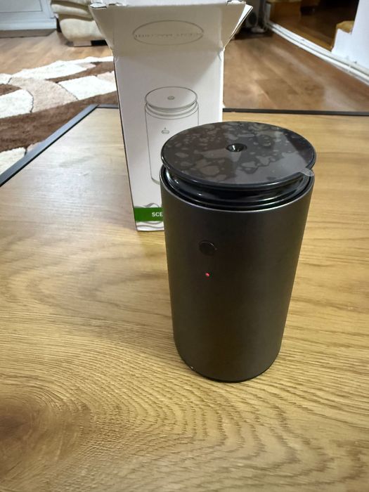 Difuzor/aparat de odorizare profesional cu acumulator.