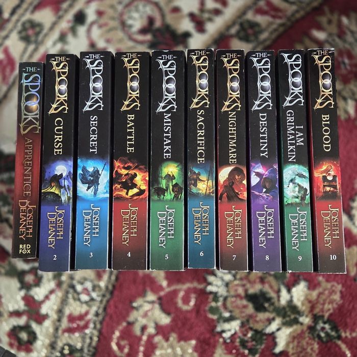 Cronicile Vraciului - The Wardstone Chronicles - 10 volume in engleza