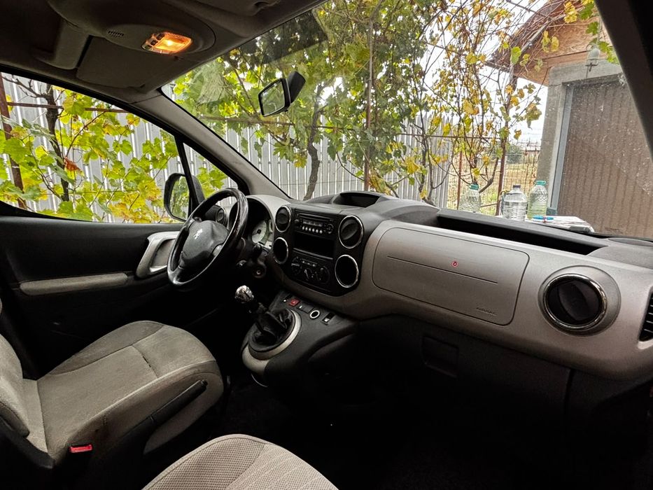PEUGEOT Partner 2010 — imagine 5
