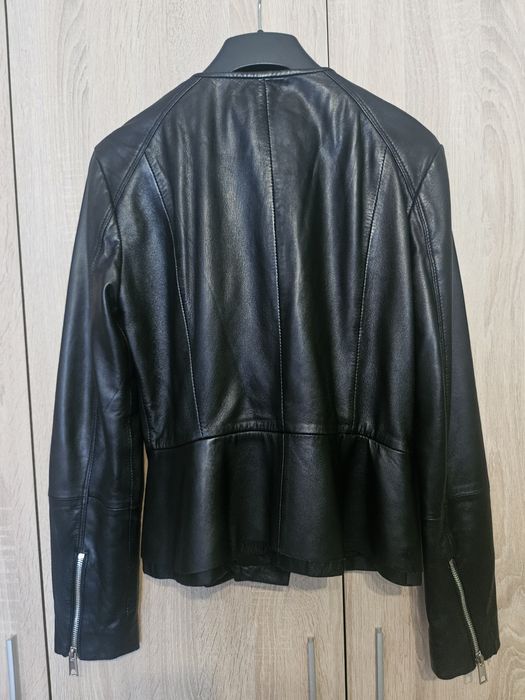 Кожено яке Mango