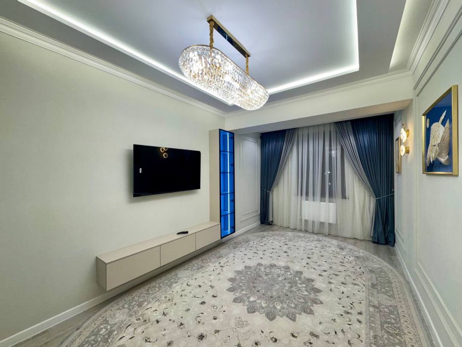 Продаётся 3-комнатная квартира в новостройке