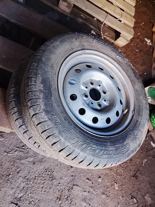 Колесо с диском в хорошем состоянии