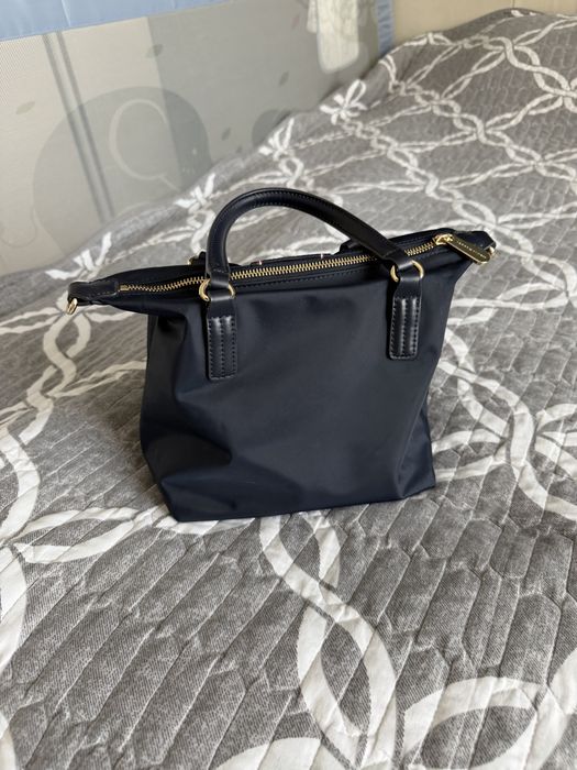 Продам сумку Tommy Hilfiger