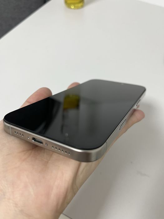 iPhone 16 pro max 256гб