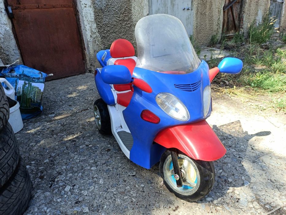 Продается детский электромотоцикл