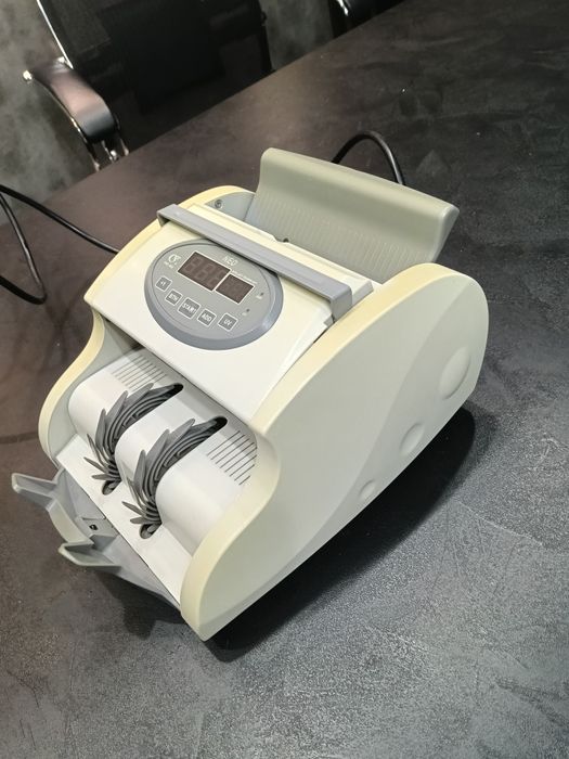 Продам счетную машину