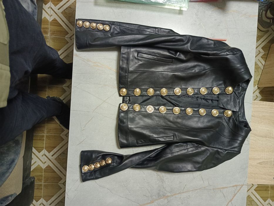 Таза Чистий кожа (женскый куртка)