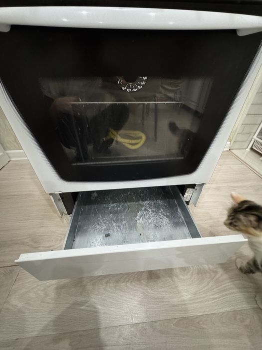 Продается газ плита Gefest