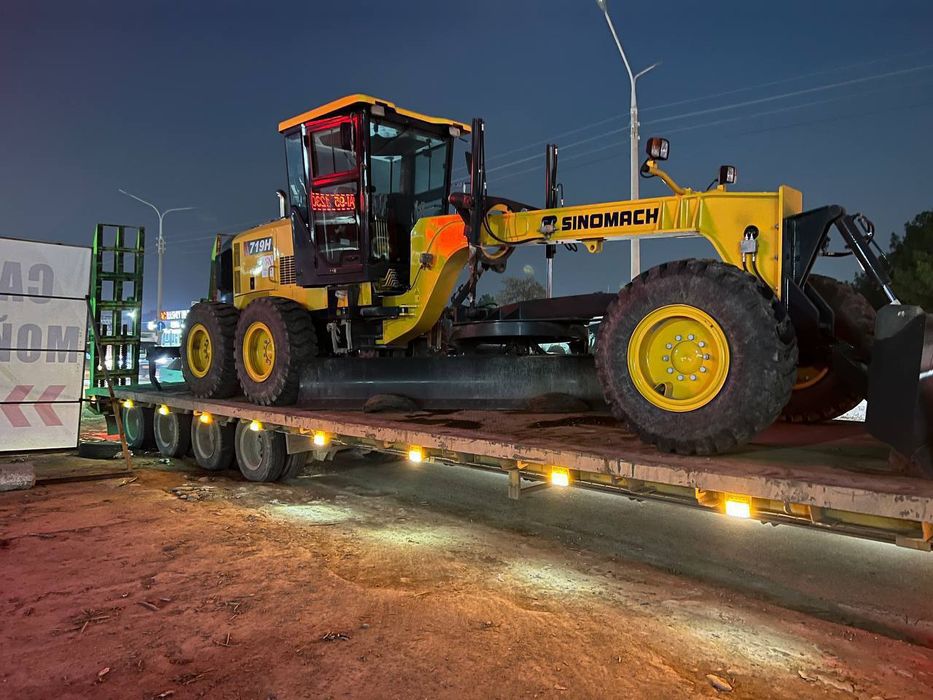 Автогрейдер синомач 719