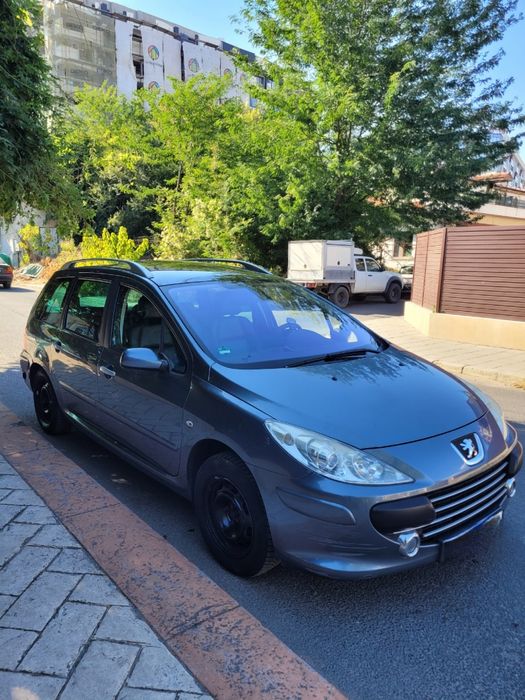 Продавам Peugeot 307 2.0 Gas