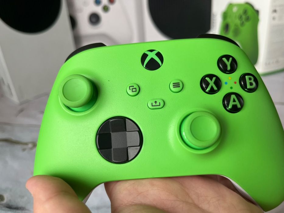 Продам xbox series/s
