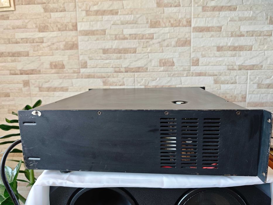 Усилвател за рак - едноканален 500W - с линия за 100V и 70V - PIP Audio AA-1500