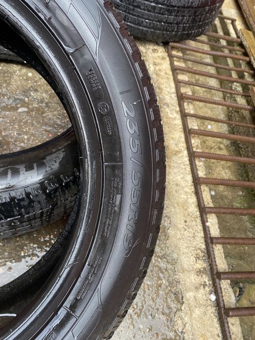 Vând Cauciucuri Vara 235/55/R19