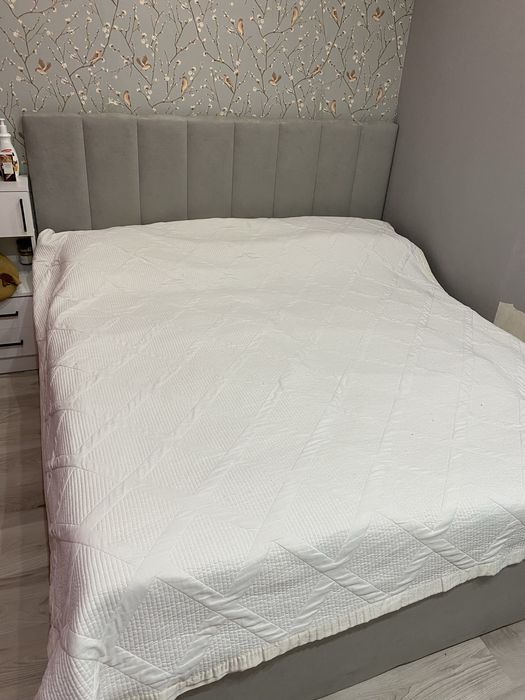 Продам кровать 180х200