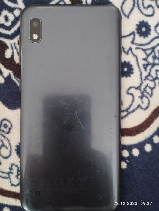 Samsung A10 в хорошем состоянии