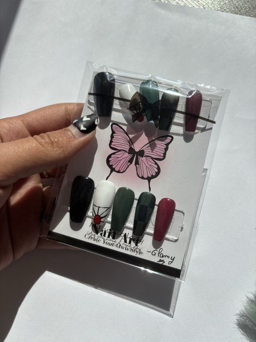 Press on nails personalizate