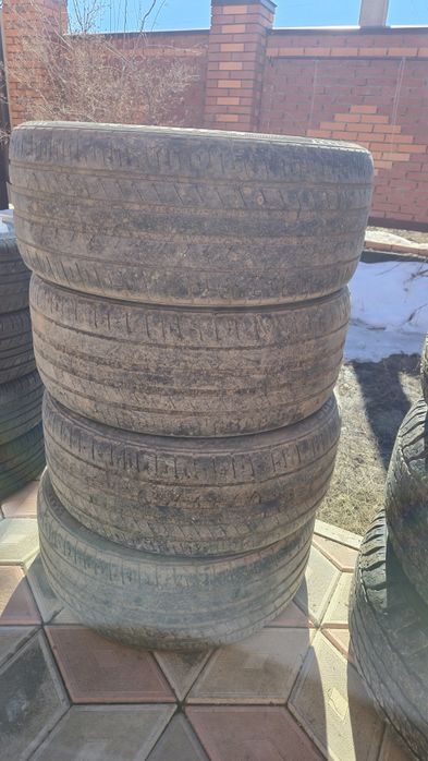 Шины 235 45 R 18