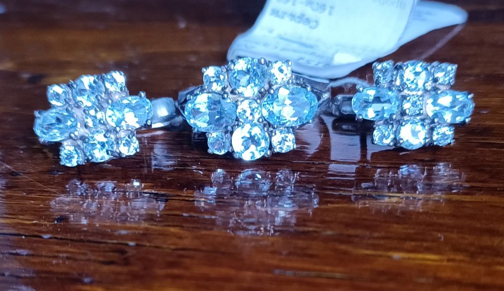 Серебряный комплект 925 проба с натуральными камнями !