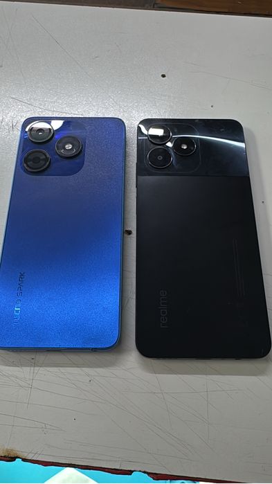 Продам 5 телефон