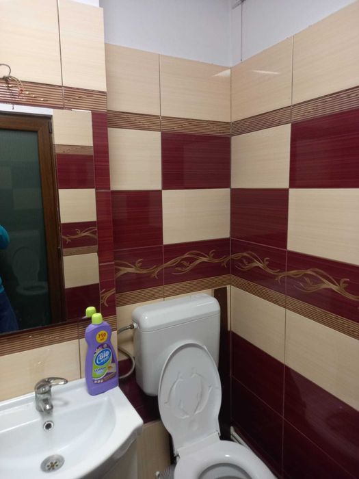 Vand apartament cu 2 camere etaj 1 str. Calea Bucuresti 87 .Urziceni