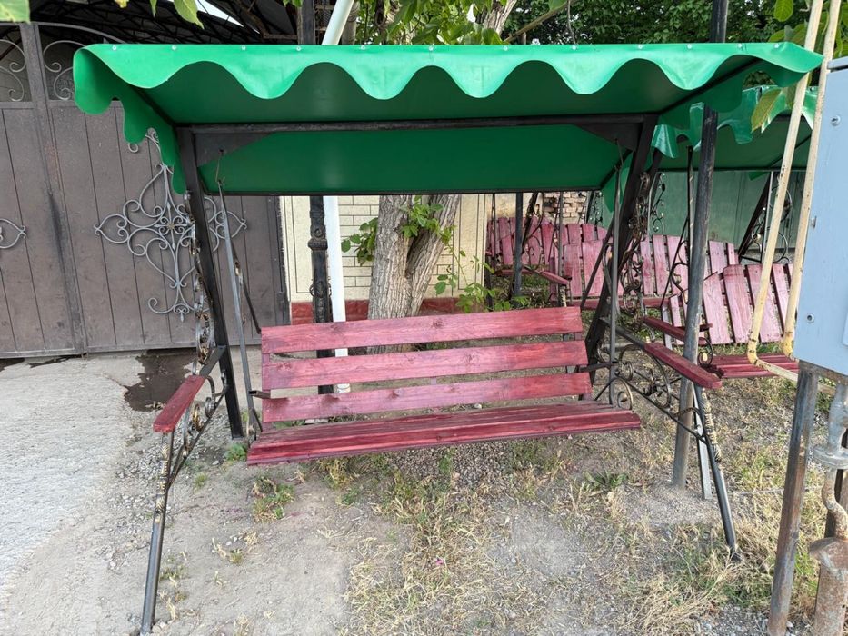 Качеля садовая из металла