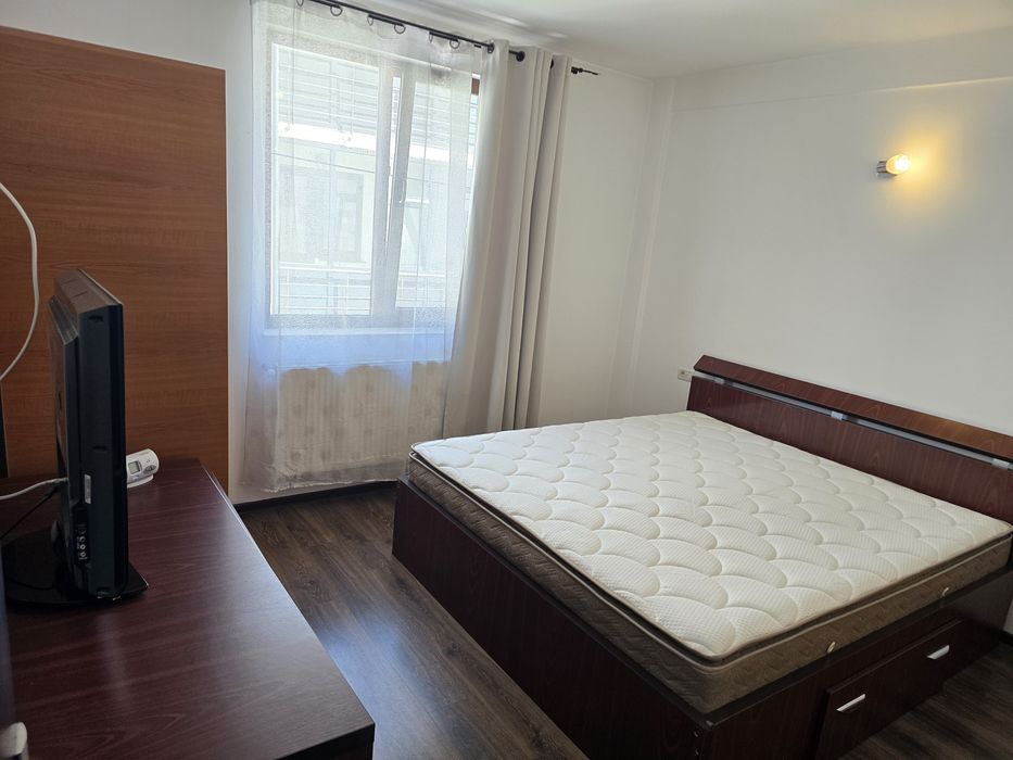 Apartament 2 camere de inchiriat bloc nou Bacau /Mall