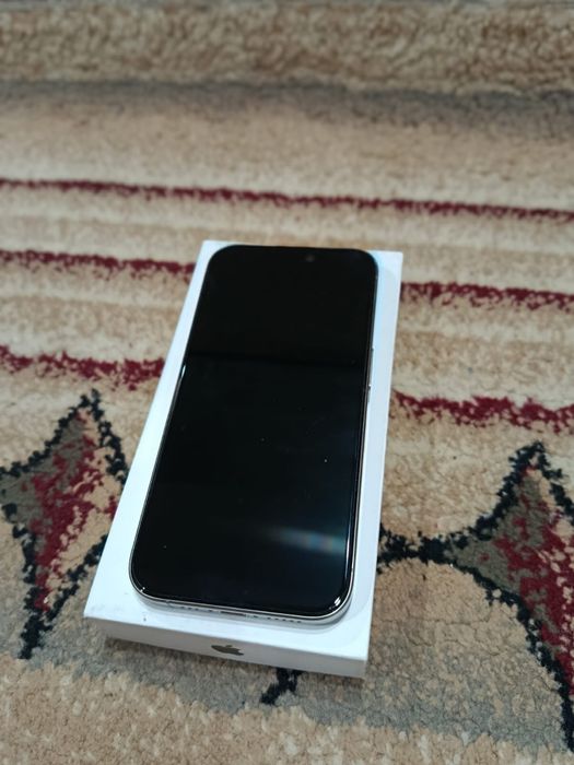 iPhone 15 про с гарантиями!