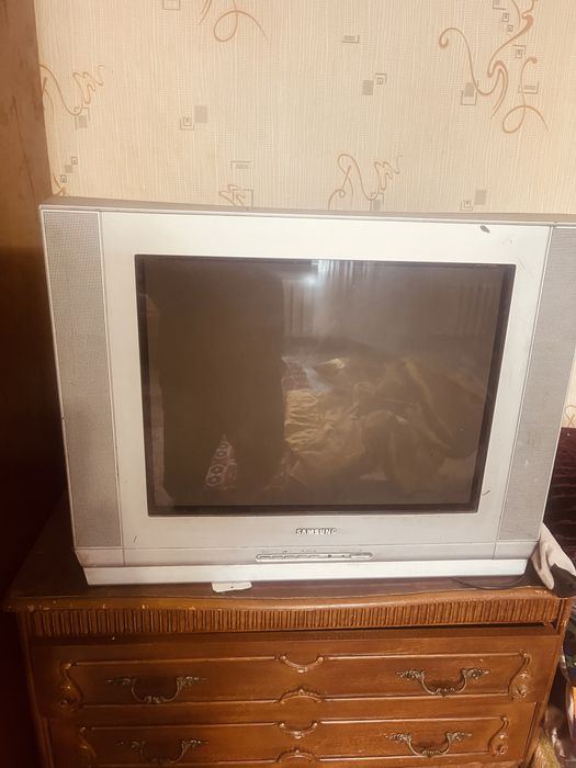 Продам телевизор Samsung