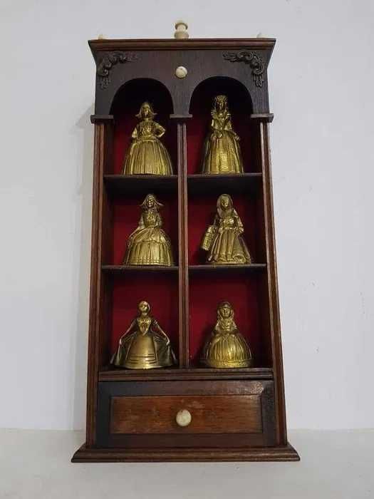 Lot vintage de 13 clopote si clopotei diferiti