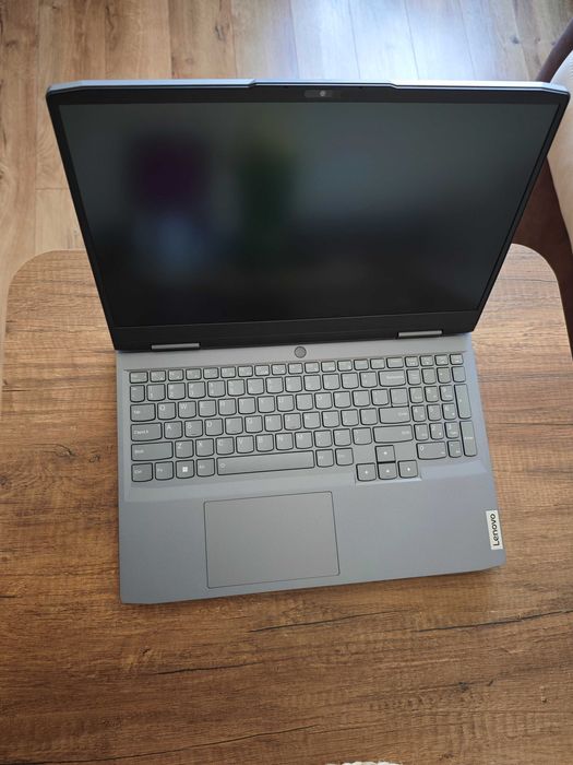 Lenovo LOQ 15APH8, AMD Ryzen 7 7840HS, NVIDIA RTX 4050, 32GB DDR5