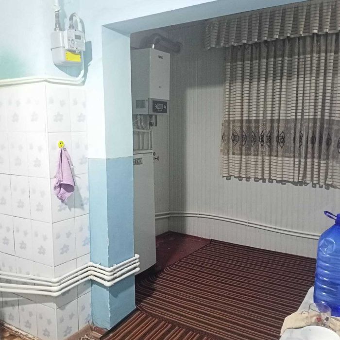 4 хонали уй, 1-этаж 82 домда сотилади