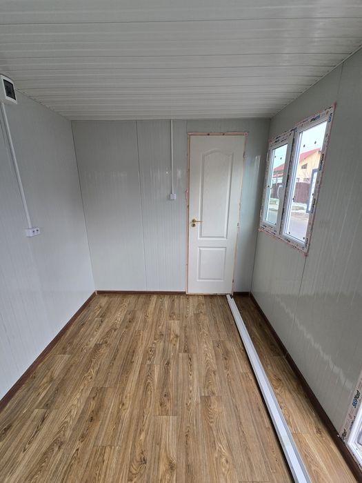 Vand container modular cu grup sanitar