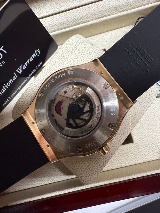 Hublot Classic Fusion rose gold