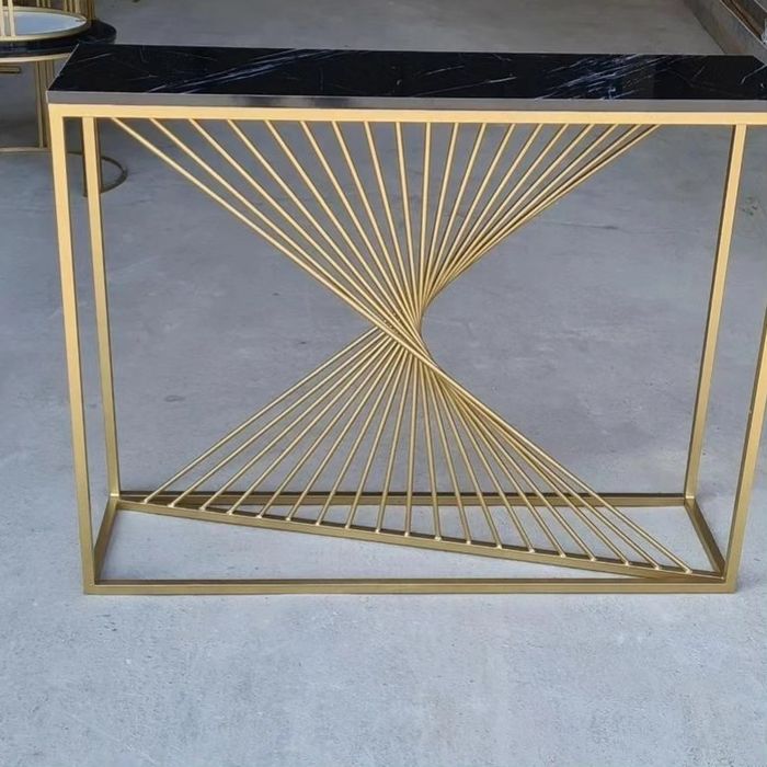 Консоль в стиле лофт