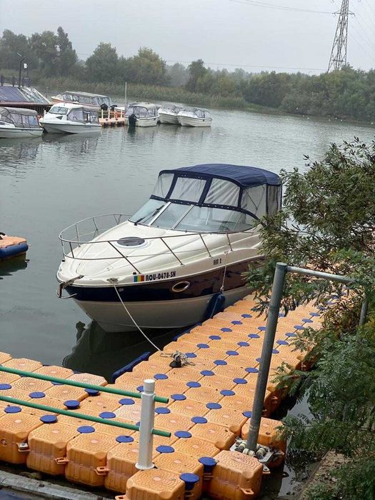 Barca 2 dormitoare Mercury Marine 350