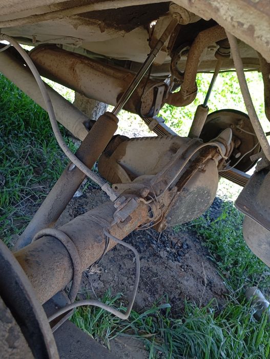 zadnimos va oldi mos sotiladi