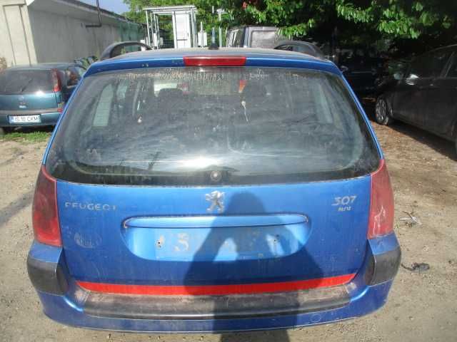 Piese dezmembrez PEUGEOT 307 SW break combi an 2006 motor 1,6 diesel HDI