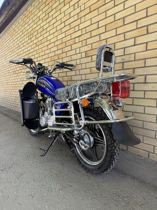 Продам мотоцикл GSX 200 куб