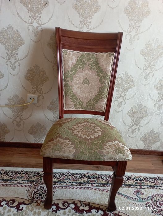 Продам стол стул отличного качество