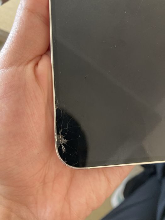 IPhone 12 pro  .