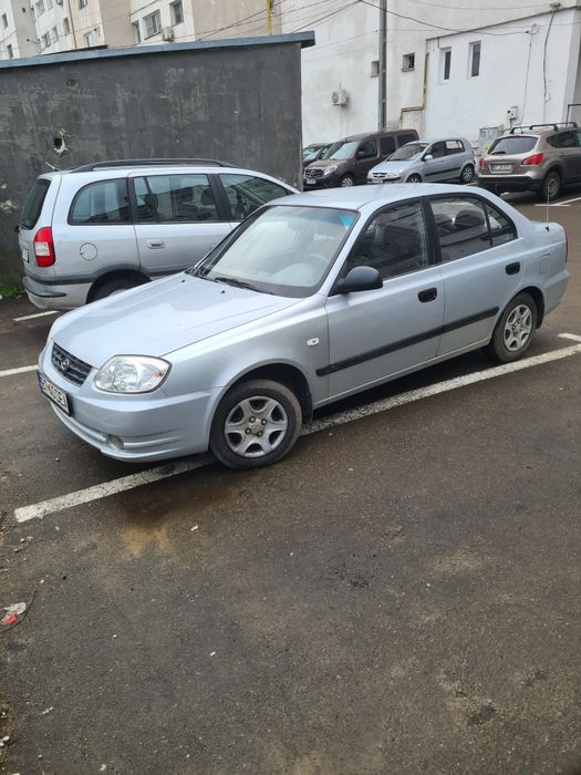 Vând Hyundai din 2008