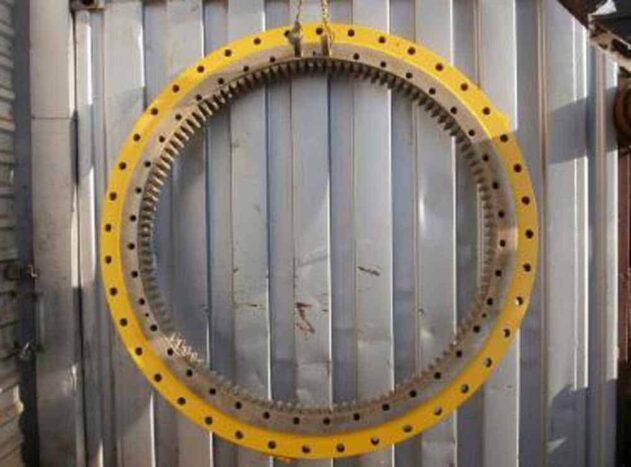 coroana de rotire pentru liebherr a312