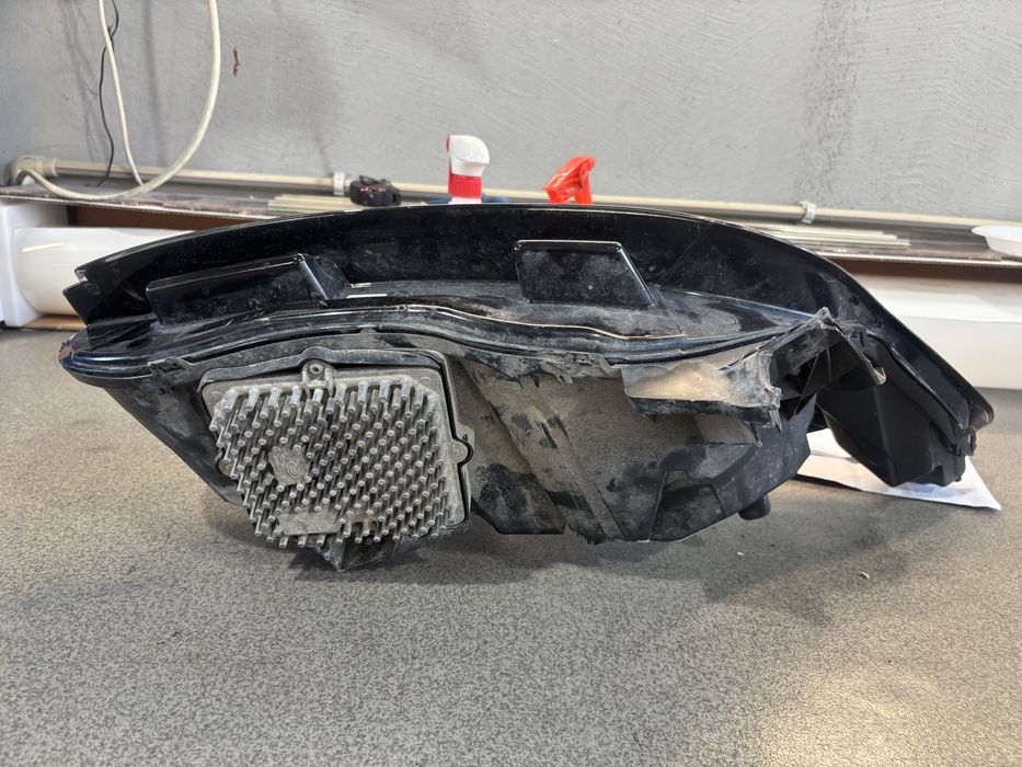 Far farove land rover range rover velar laser